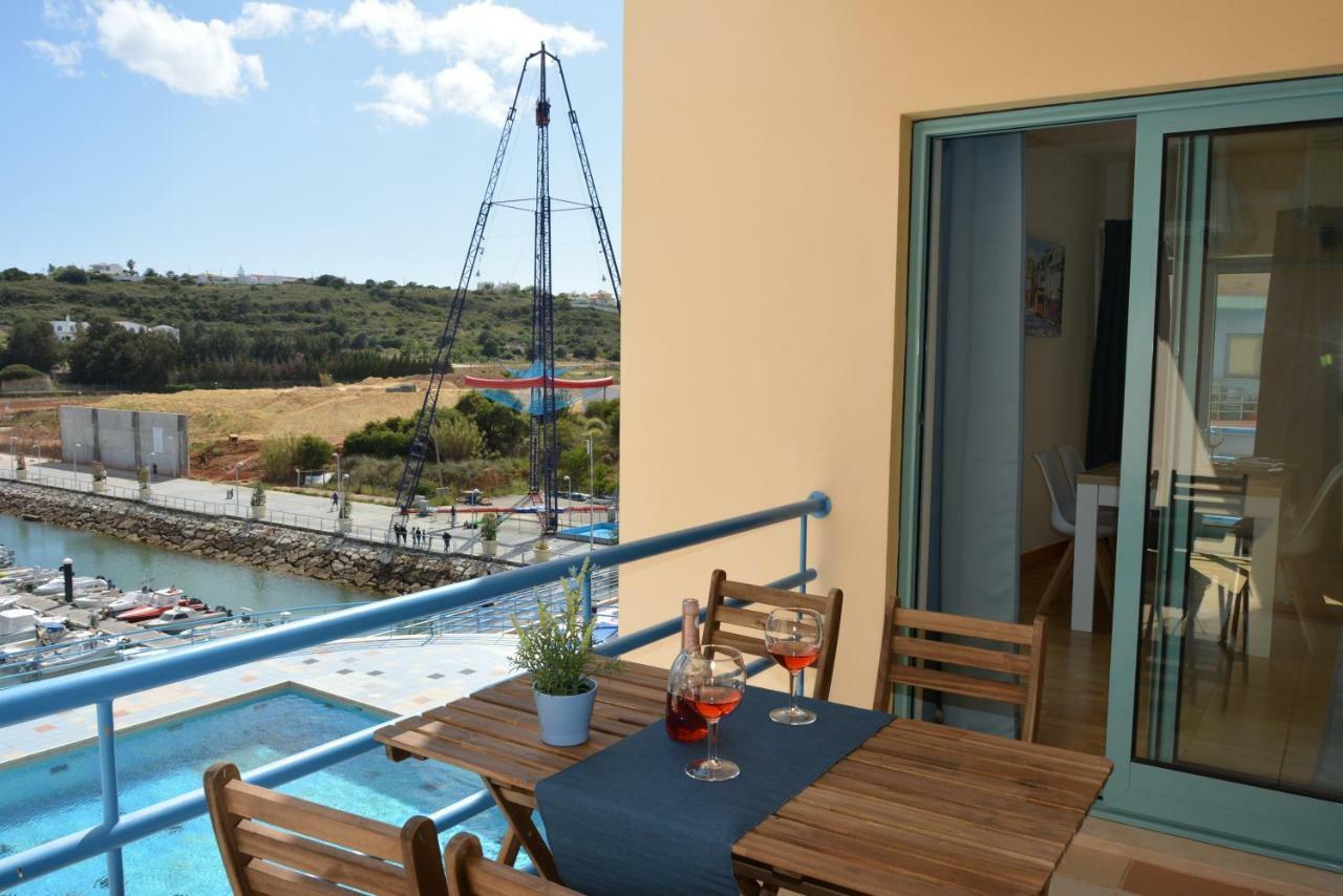 Stunning Apartment With Marina Views Albufeira Extérieur photo